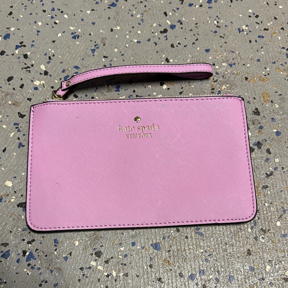 kate spade Lilac Leather Wristlet Clutch with Gold Logo - Picture 1 of 2